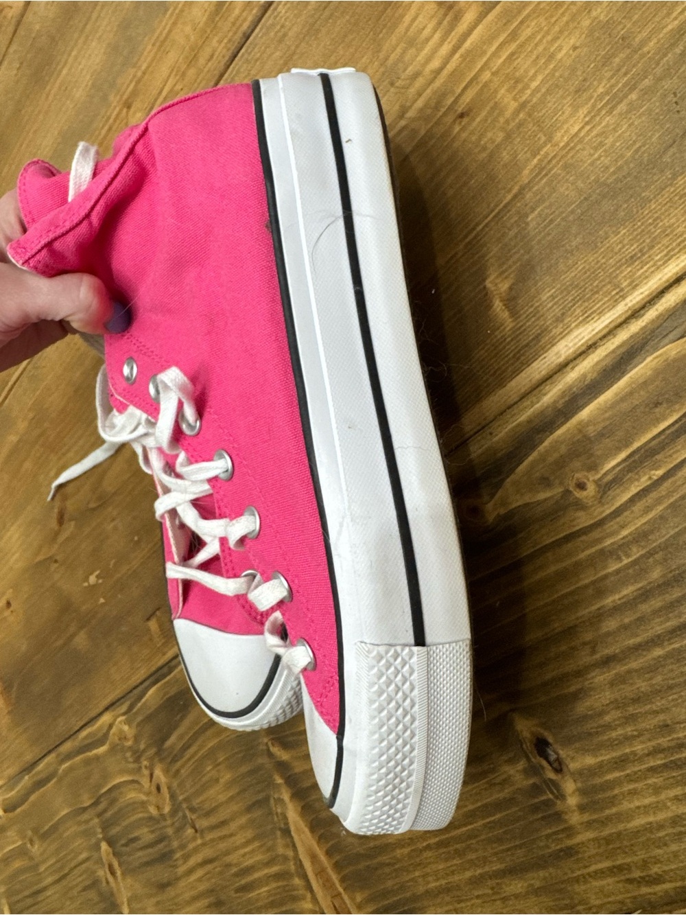 Pink converse - Picture 4 of 7